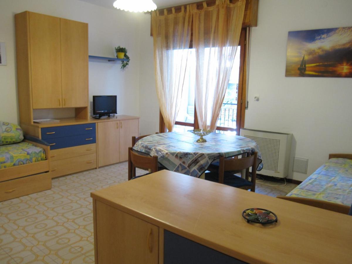 Argea Apartment Grado Exterior photo