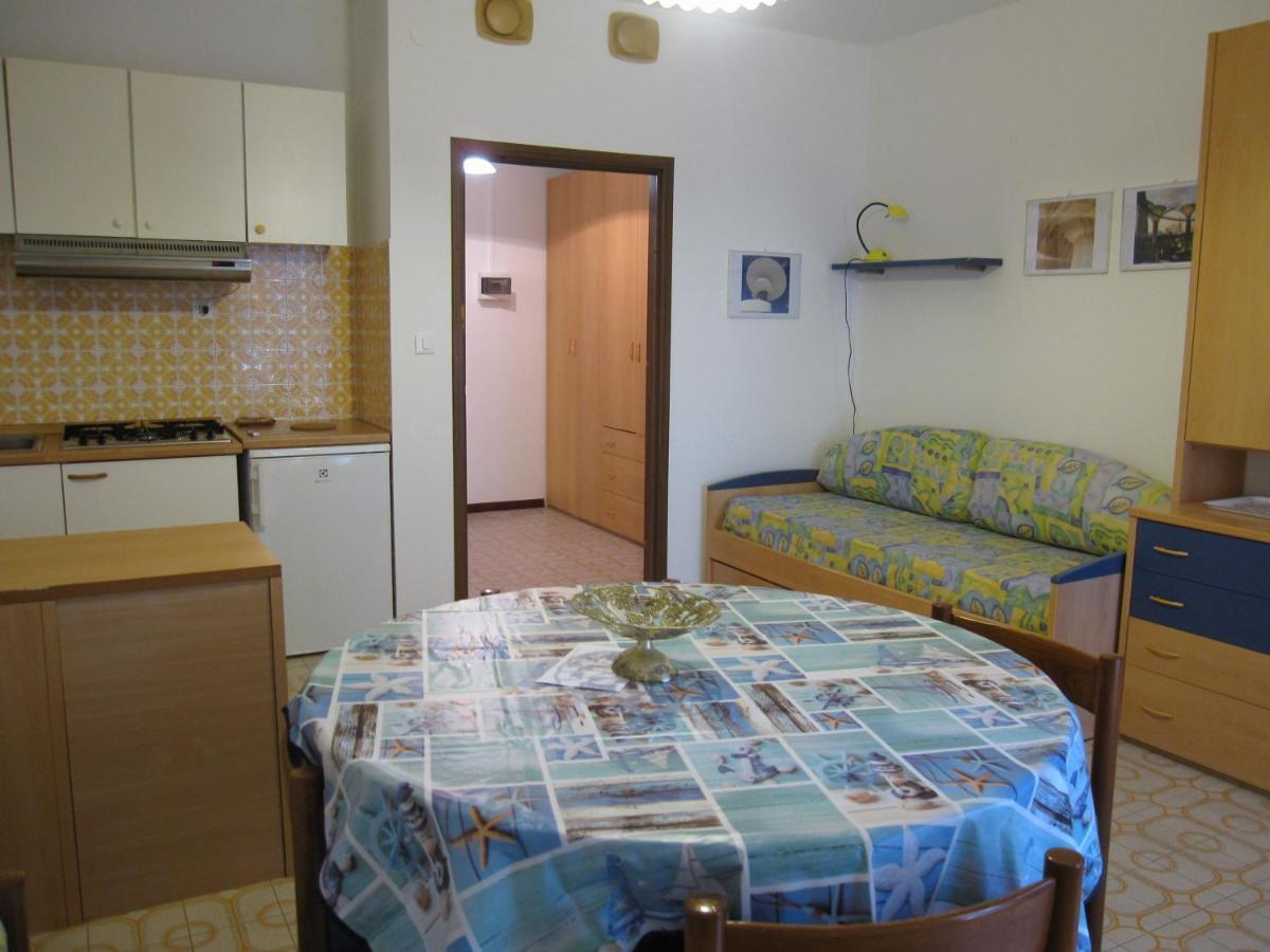 Argea Apartment Grado Exterior photo